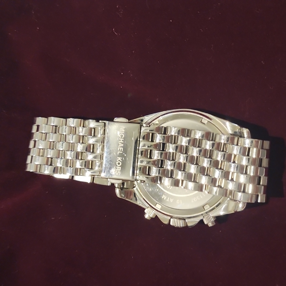 Mk Watch - image 2